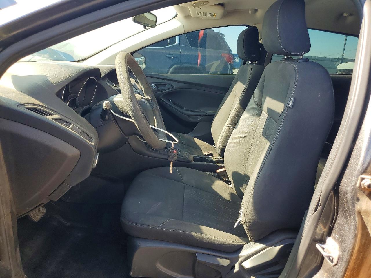 2016 FORD FOCUS