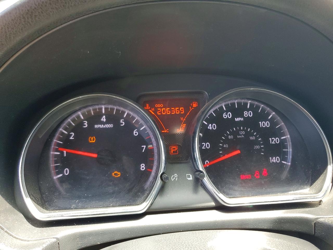 2014 NISSAN VERSA