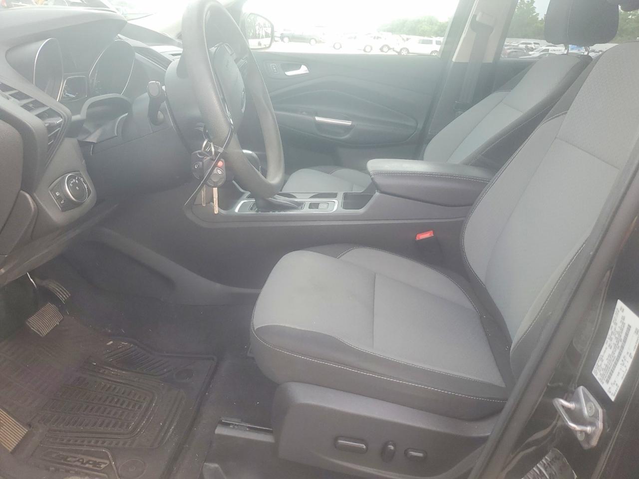 2017 FORD ESCAPE