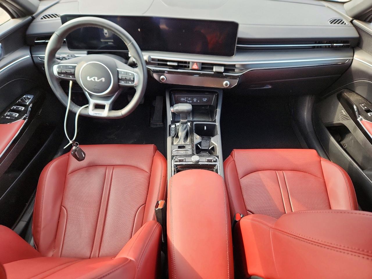 2025 KIA K5