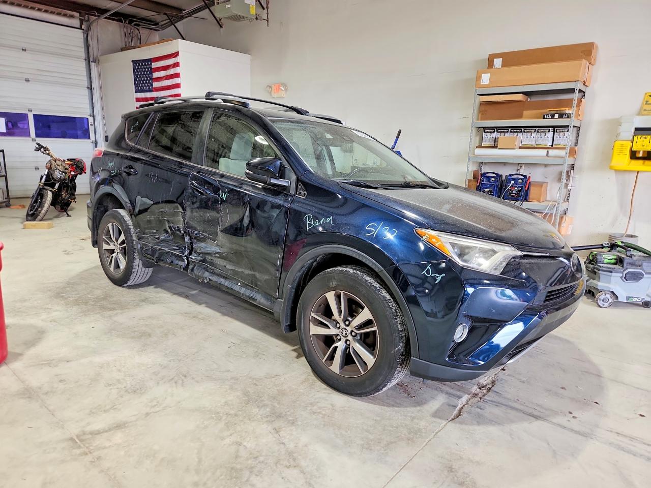 2017 TOYOTA RAV4