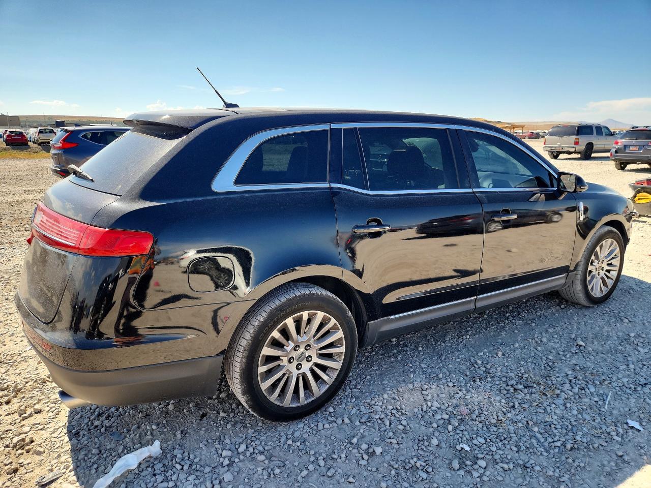 2012 LINCOLN MKT