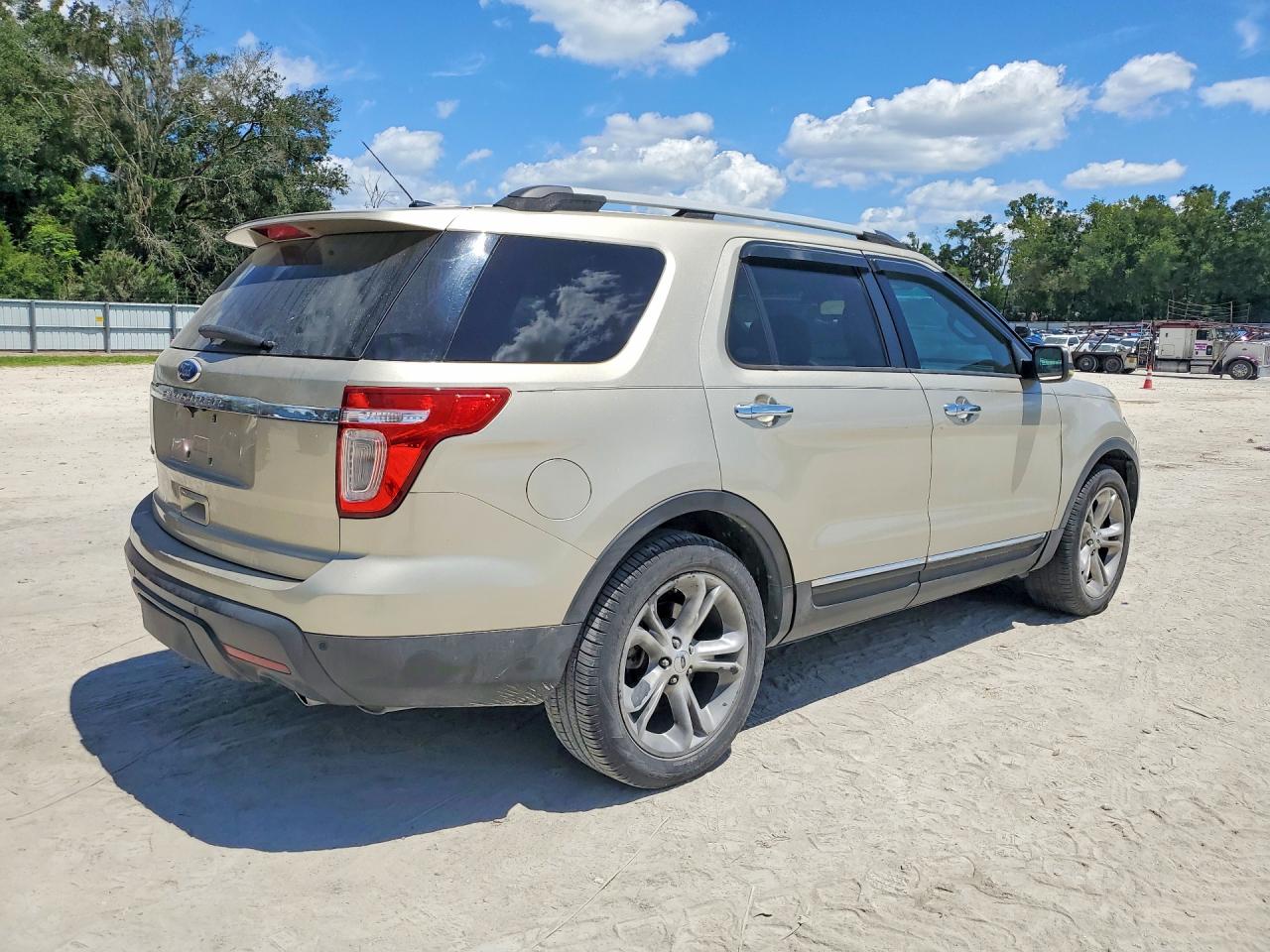 2011 FORD EXPLORER