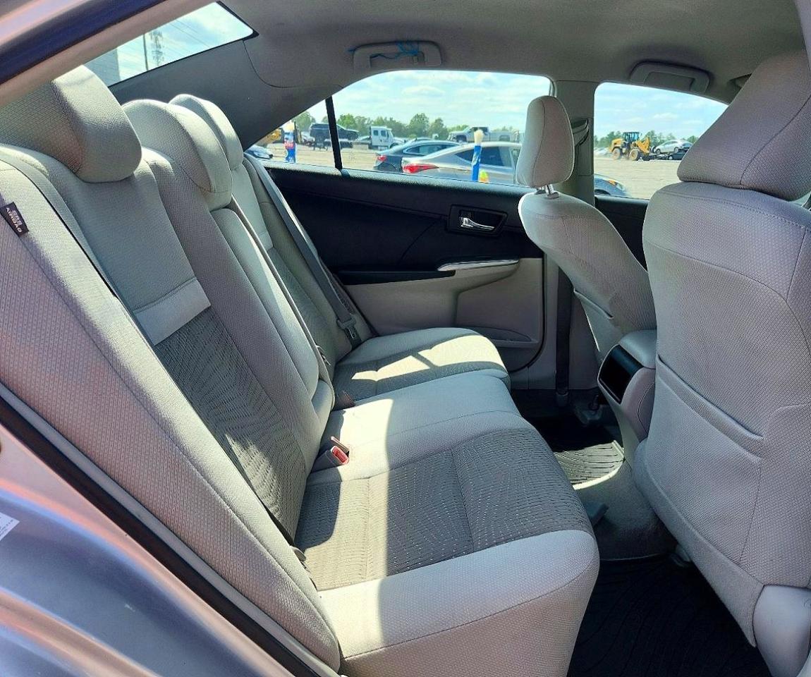2012 TOYOTA CAMRY SOLA