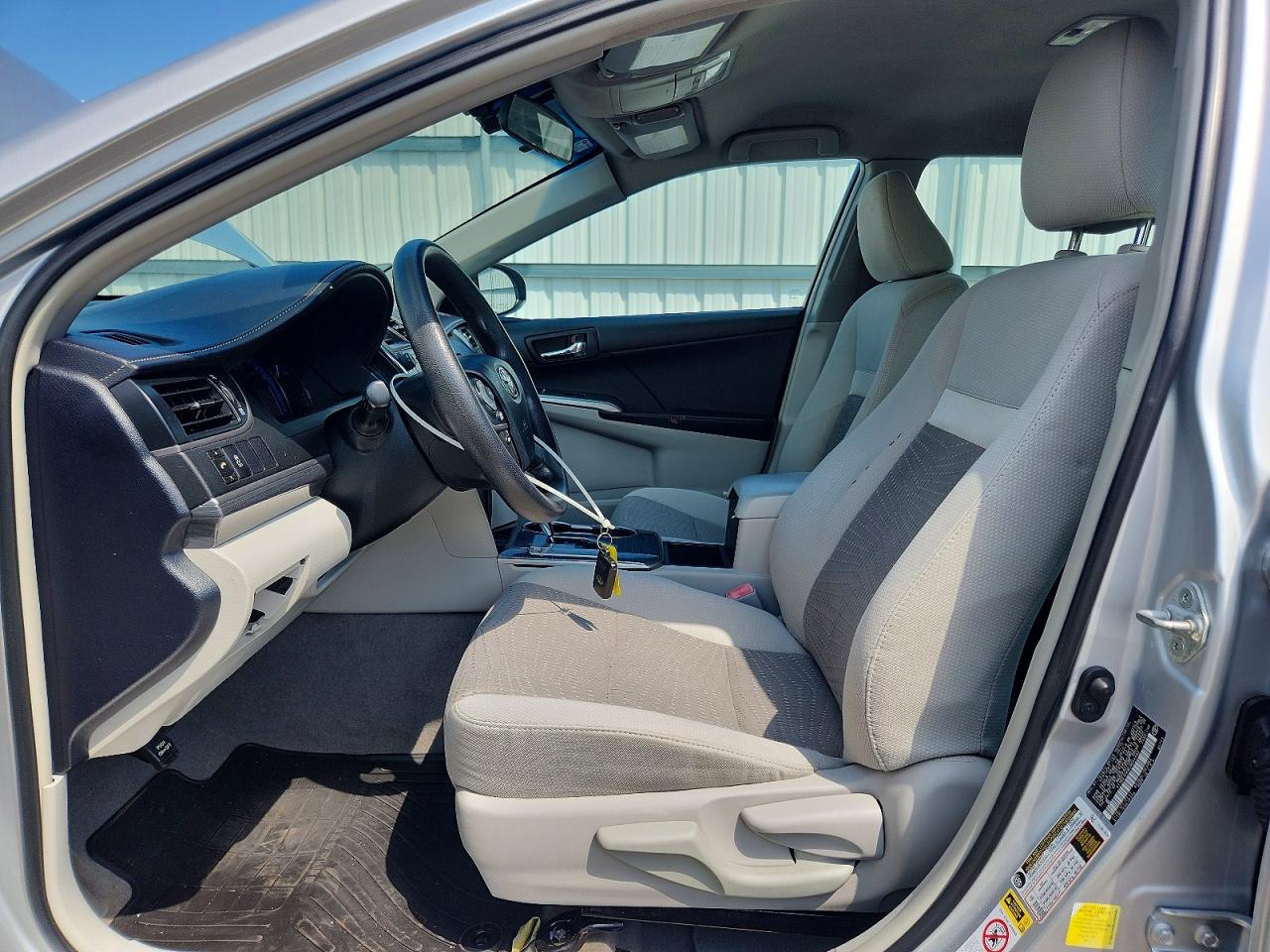 2012 TOYOTA CAMRY SOLA