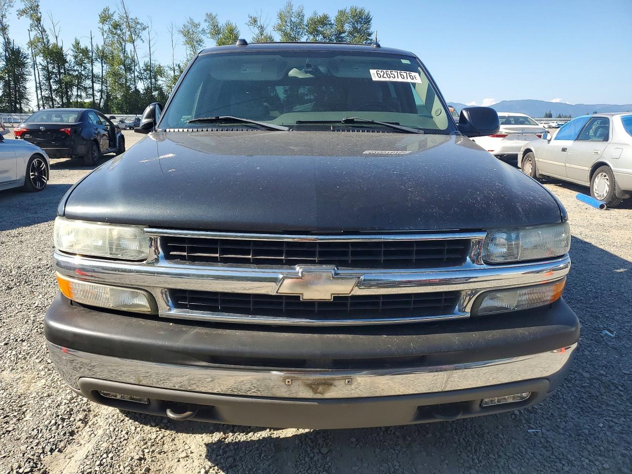 2004 CHEVROLET SUBURBAN