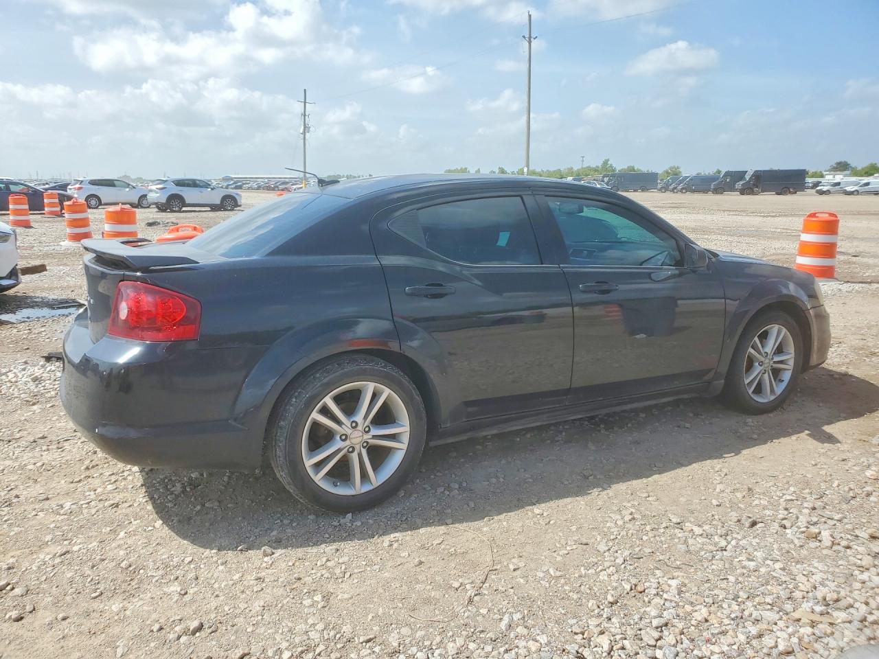 2014 DODGE AVENGER