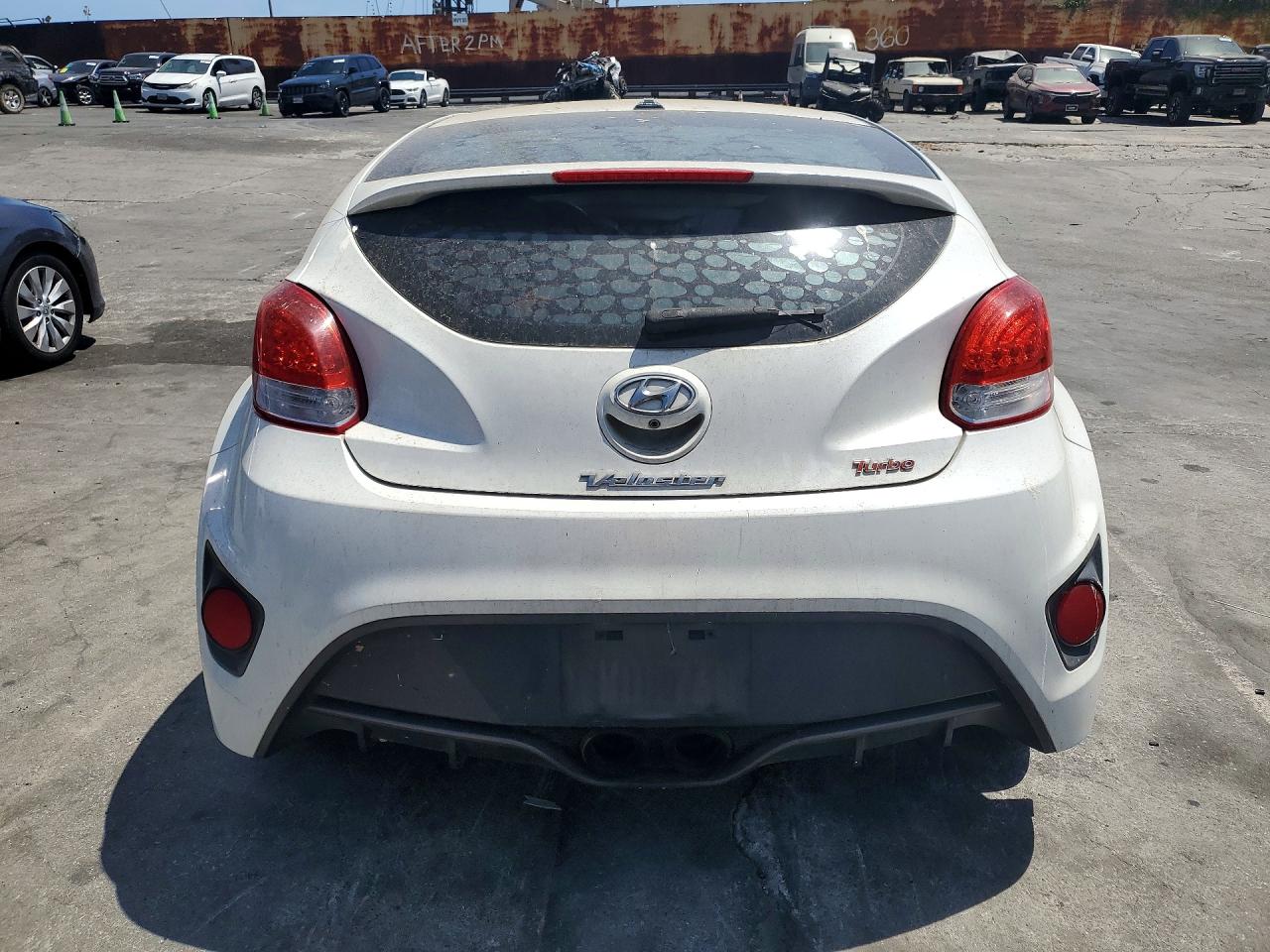2016 HYUNDAI VELOSTER