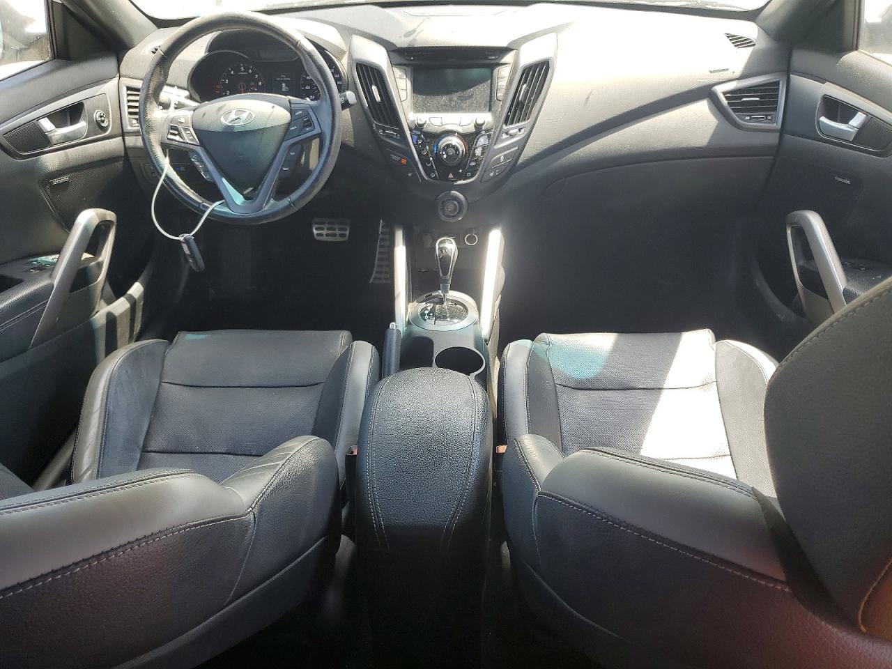 2016 HYUNDAI VELOSTER