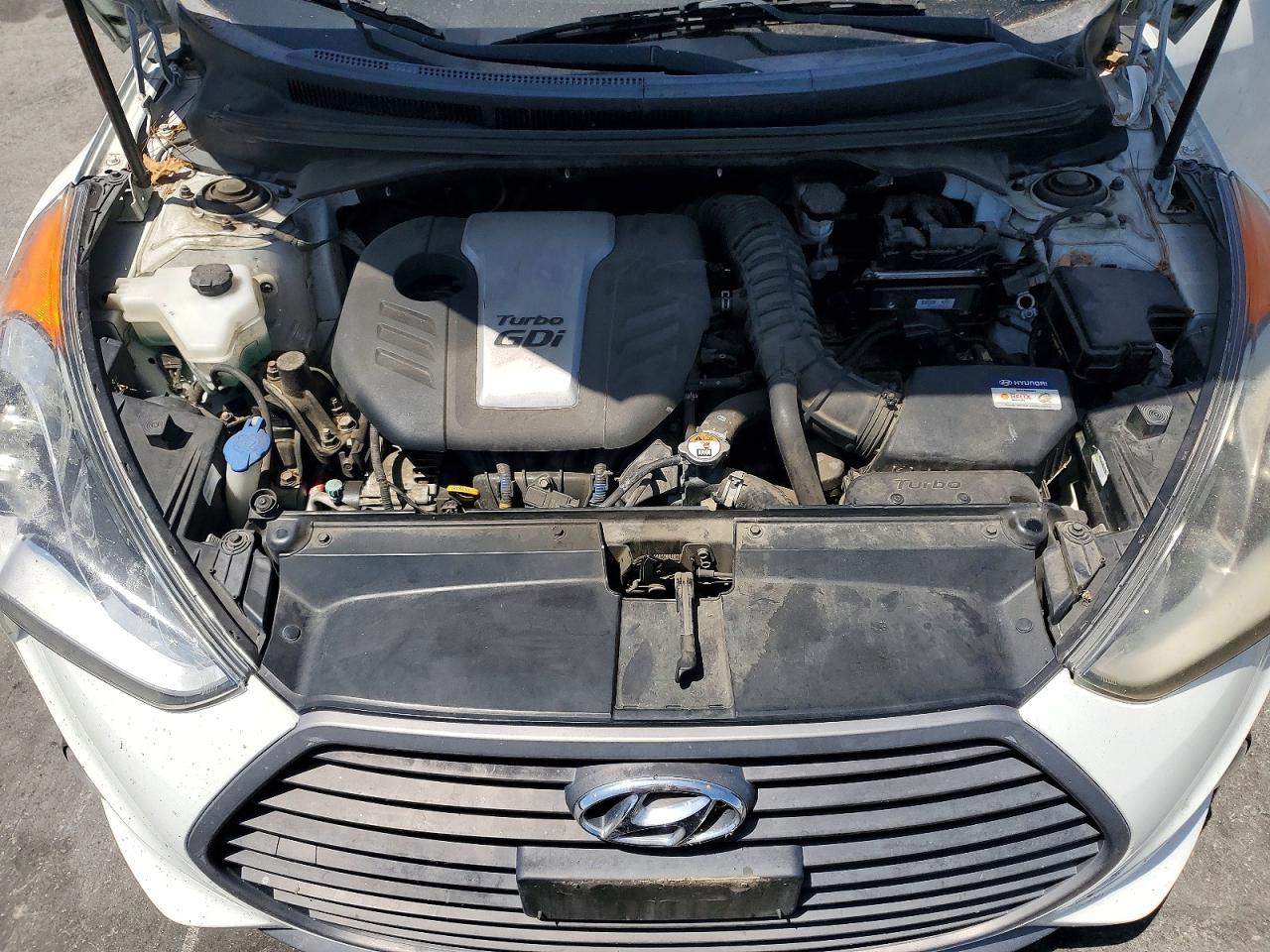 2016 HYUNDAI VELOSTER