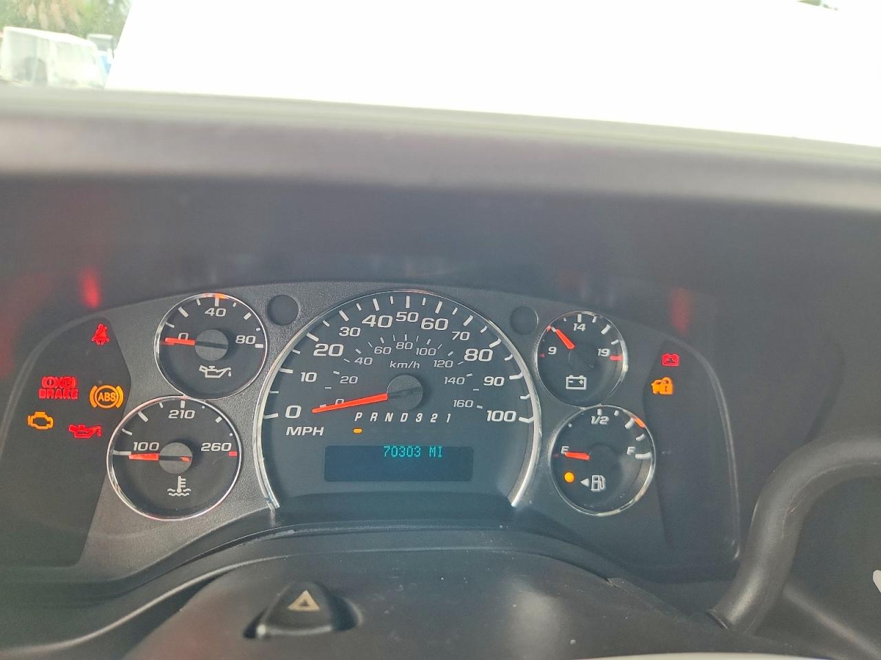 2010 CHEV EXPRESS