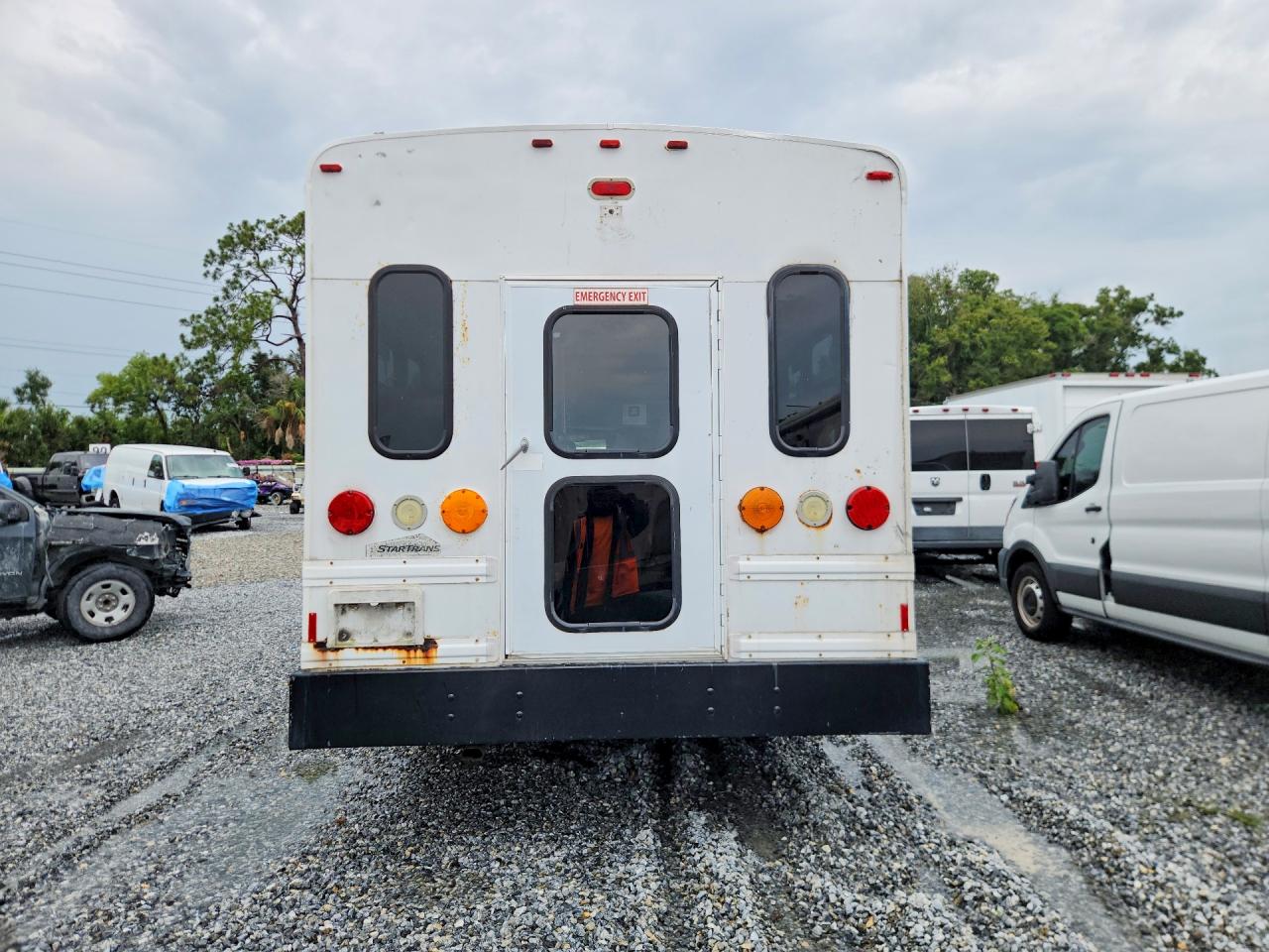 2010 CHEV EXPRESS