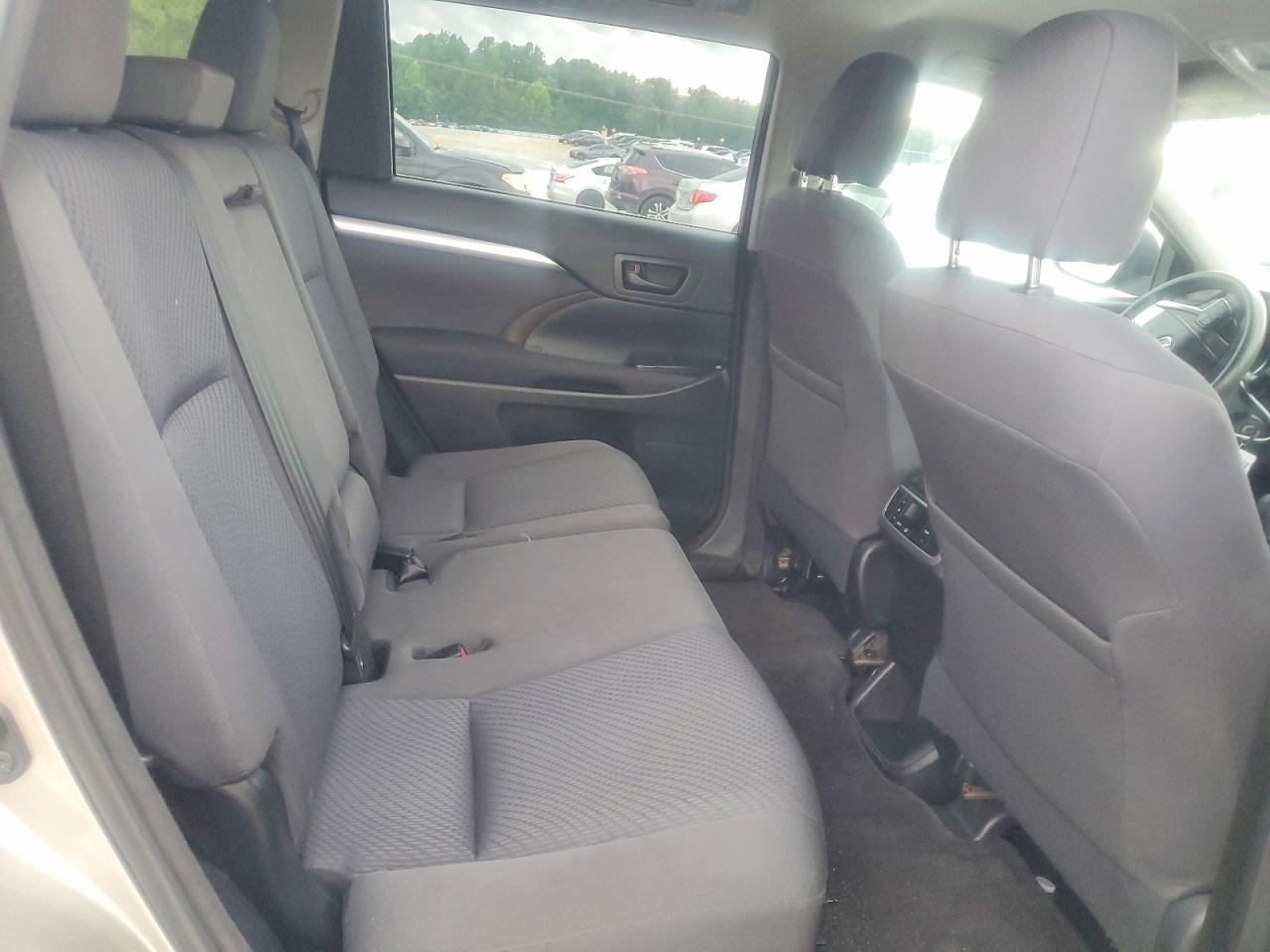 2014 TOYOTA HIGHLANDER