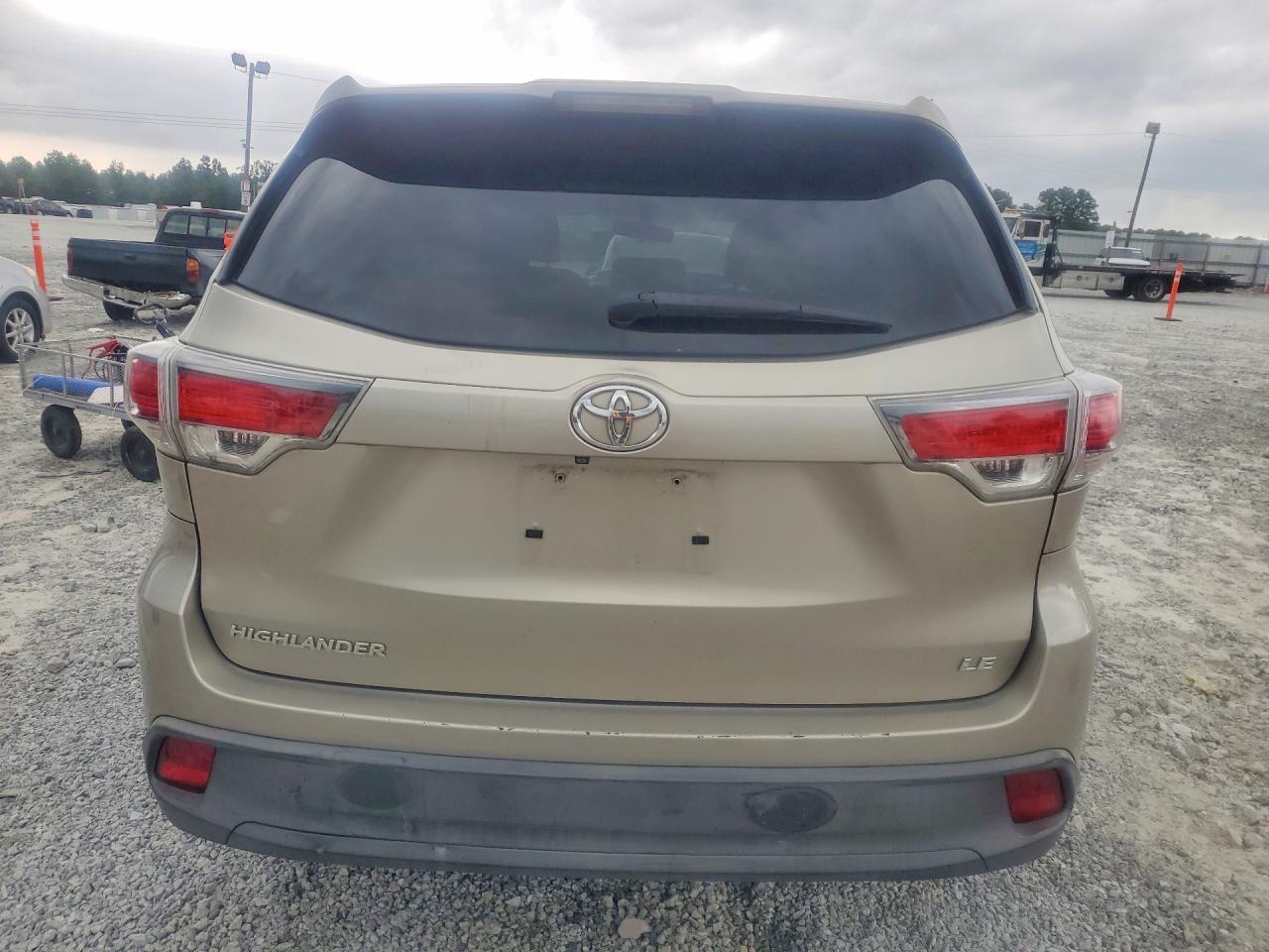2014 TOYOTA HIGHLANDER