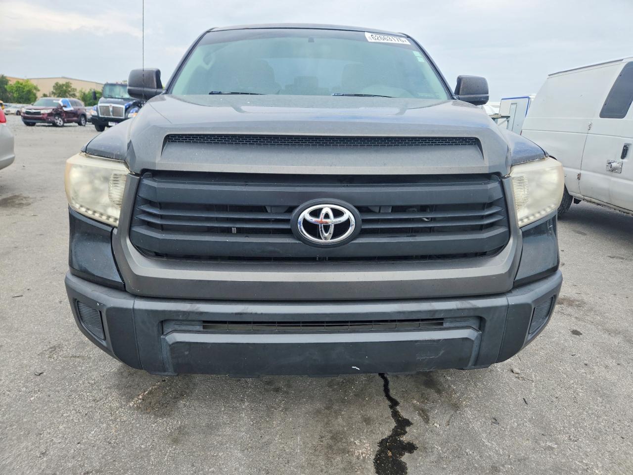 2015 TOYOTA TUNDRA