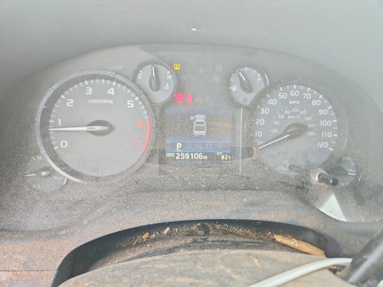2015 TOYOTA TUNDRA