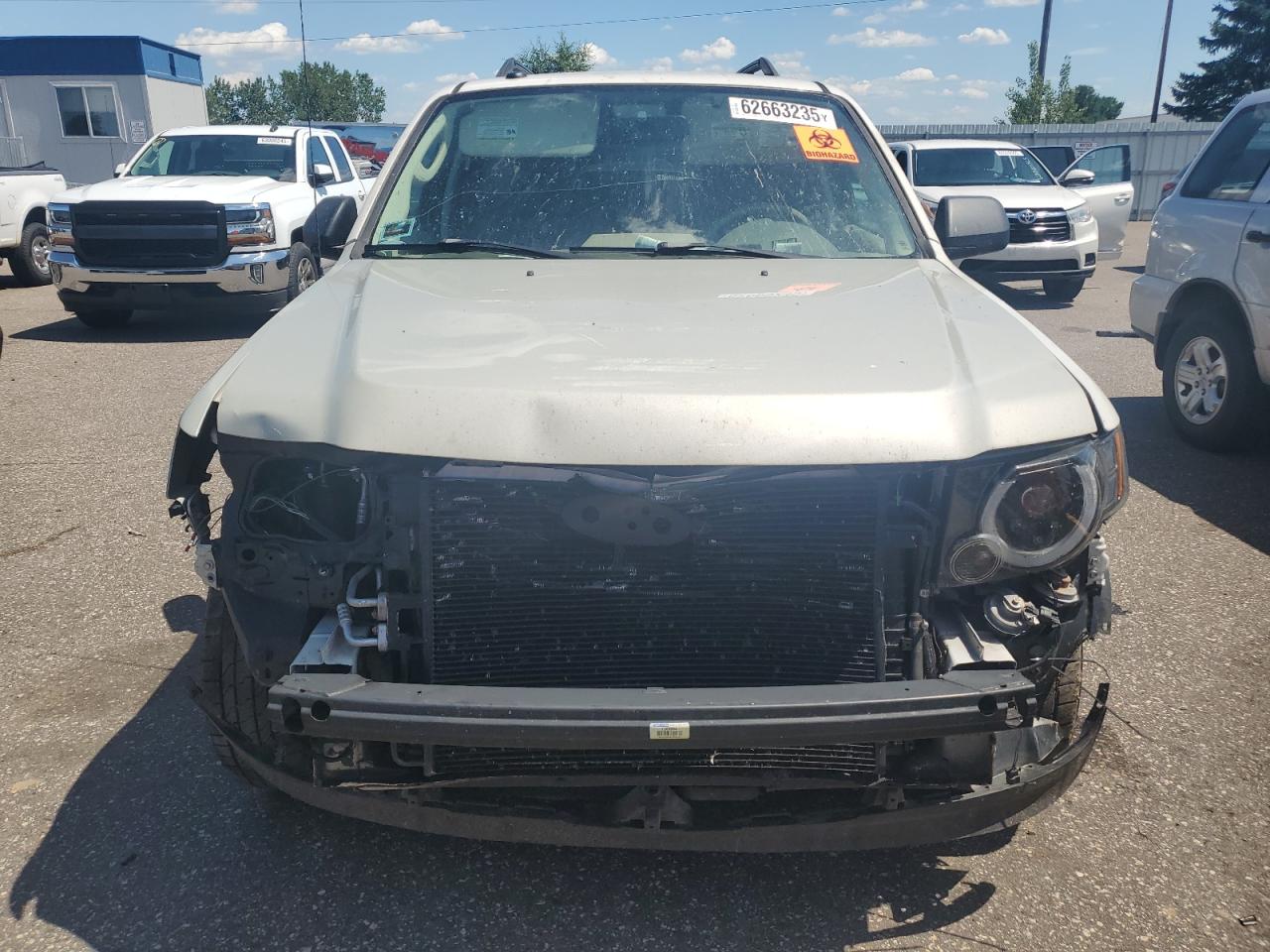 2010 FORD ESCAPE
