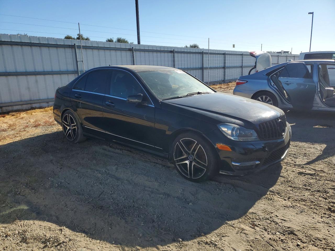 2013 MERCEDES-BENZ C-CLASS