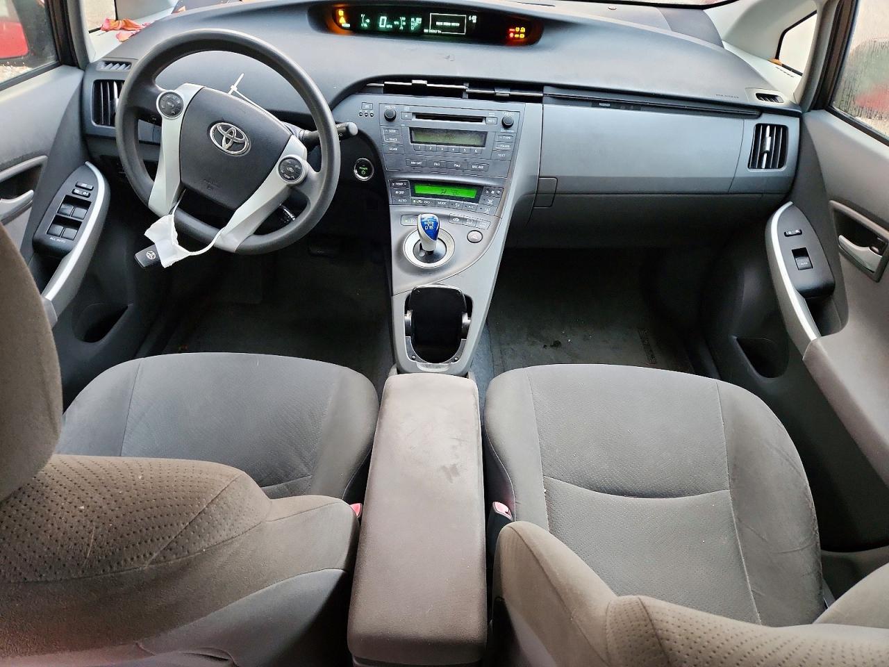 2010 TOYOTA PRIUS