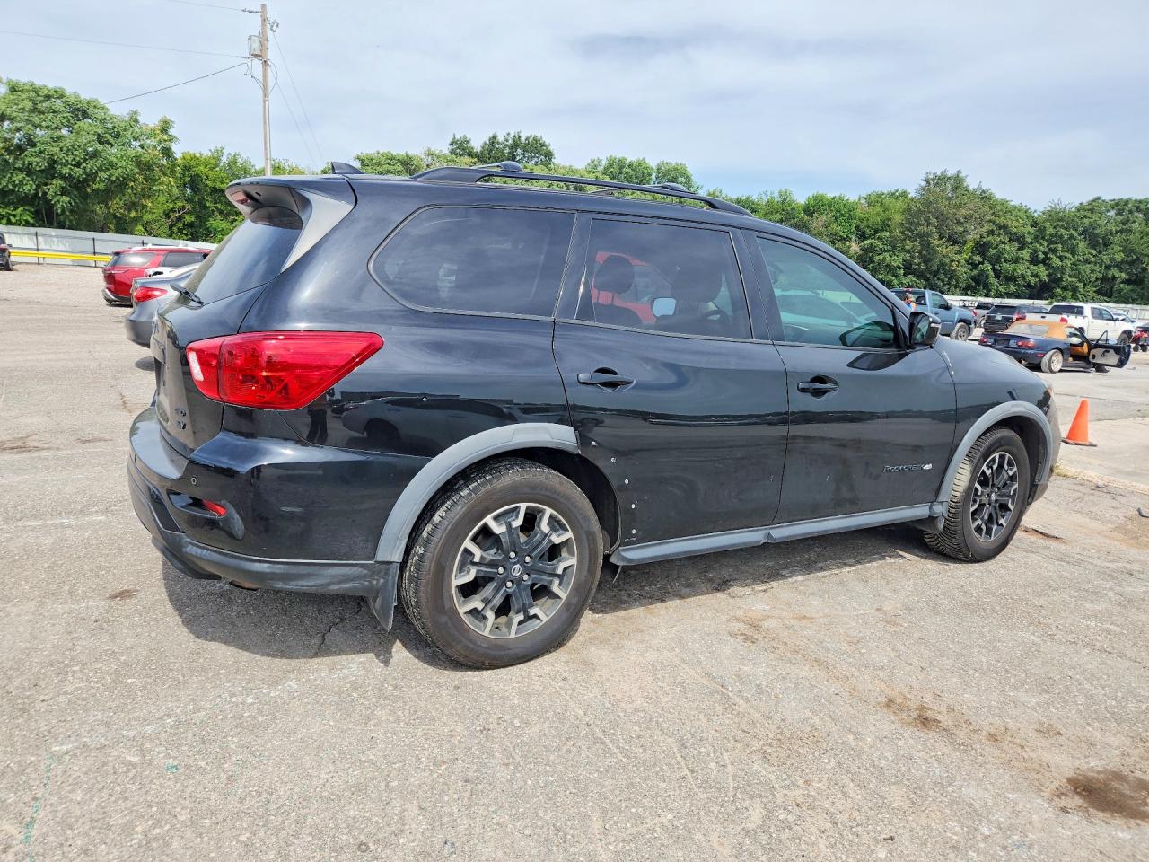 2019 NISSAN PATHFINDER