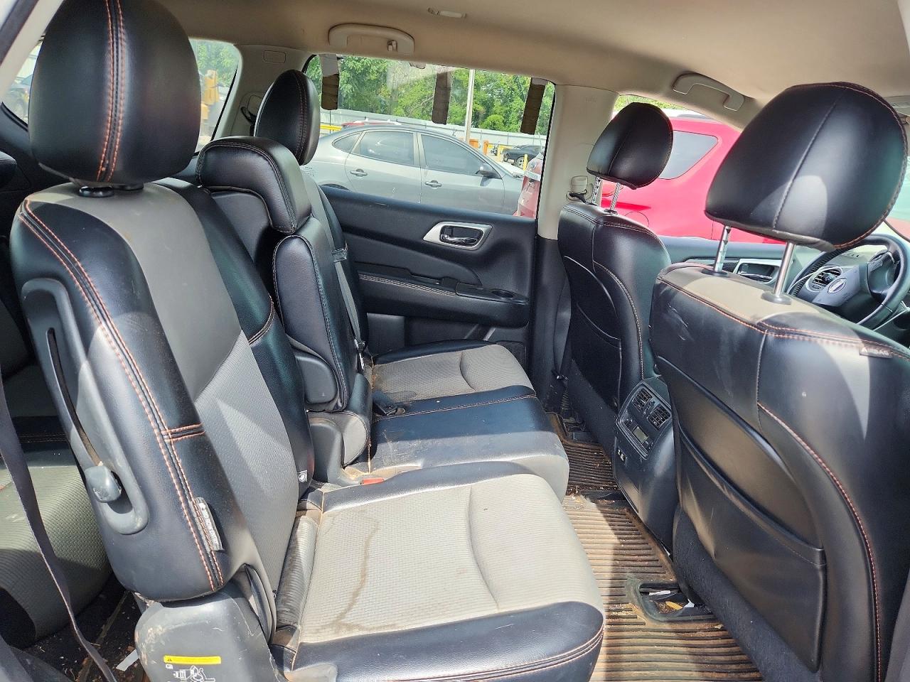 2019 NISSAN PATHFINDER