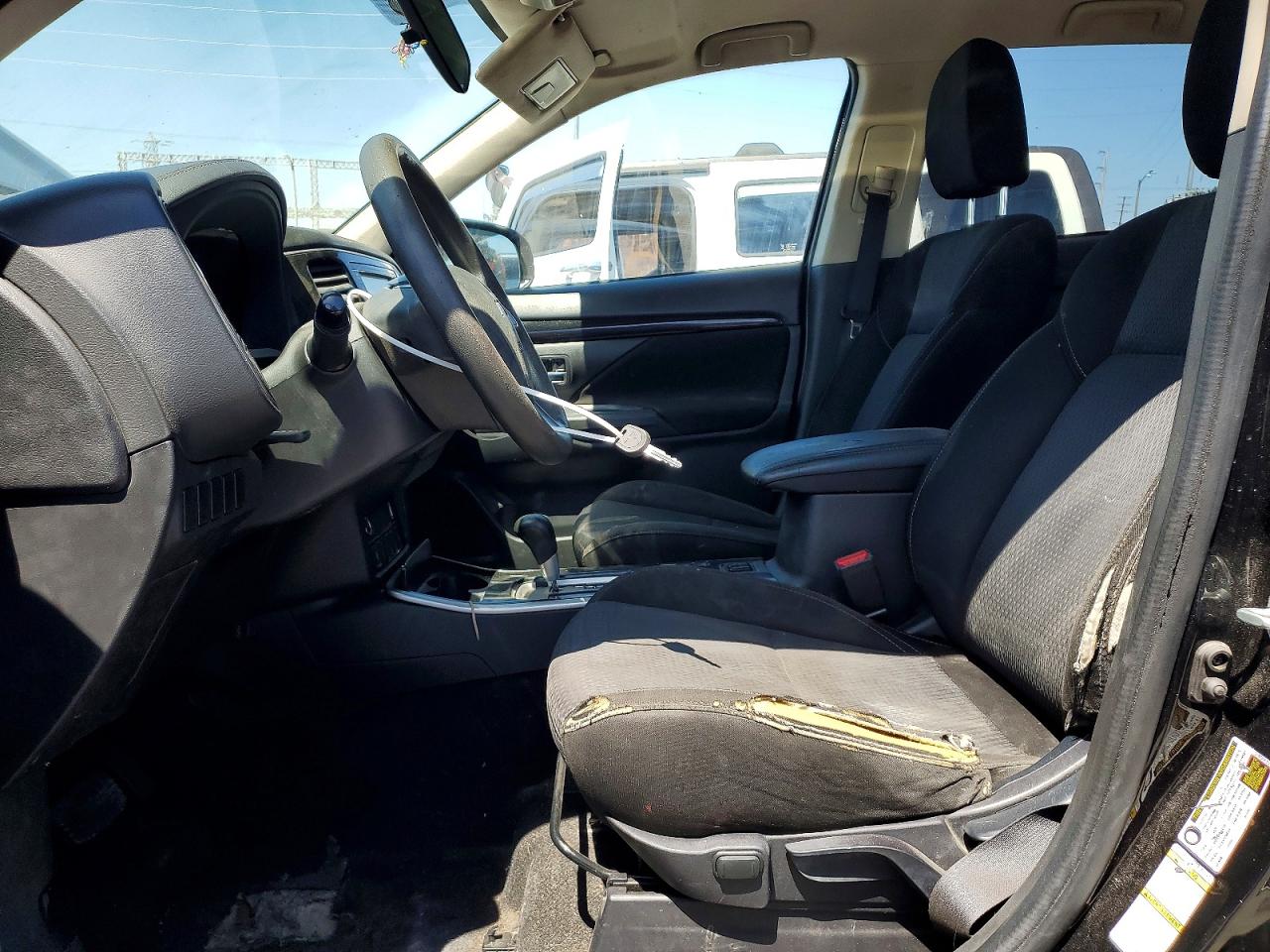 2020 MITSUBISHI OUTLANDER