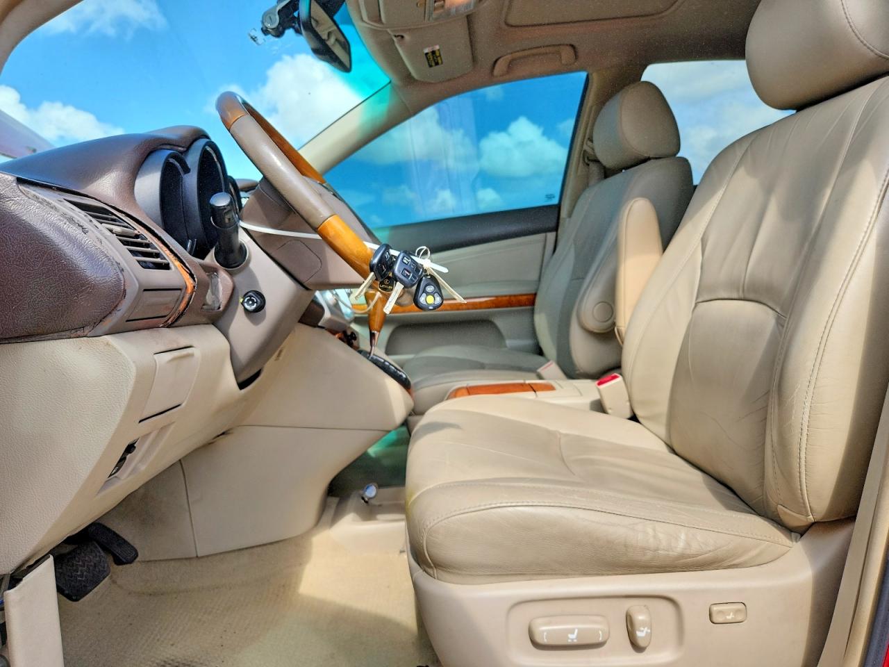 2009 LEXUS RX350