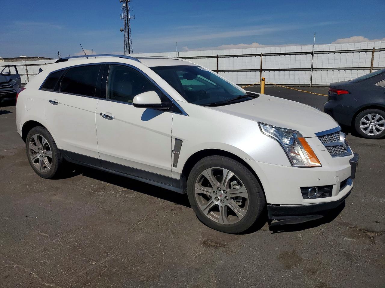 2012 CADILLAC SRX