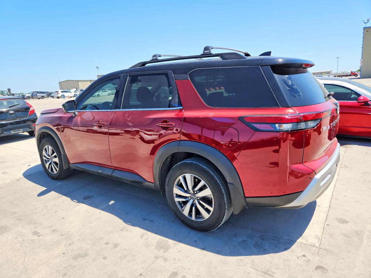 2023 NISSAN PATHFINDER