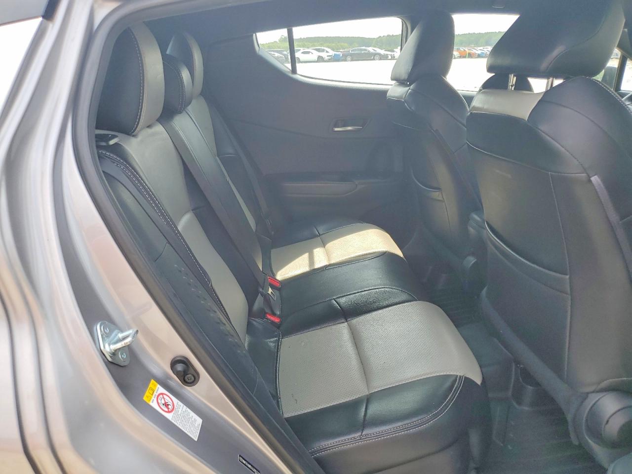2018 TOYOTA C-HR