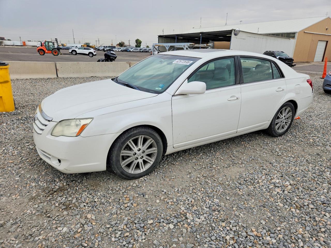2007 TOYOTA AVALON