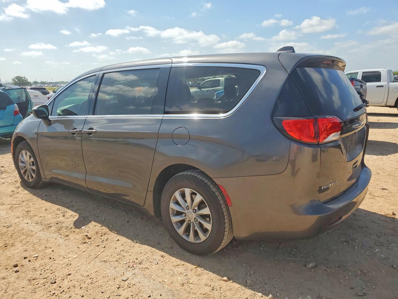 2017 CHRYSLER PACIFICA