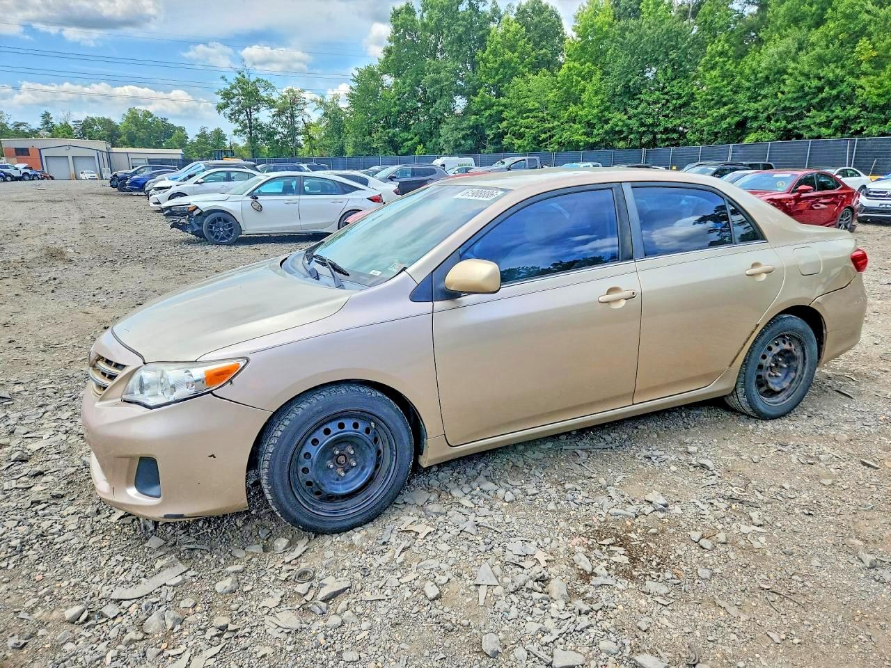 2013 TOYOTA COROLLA