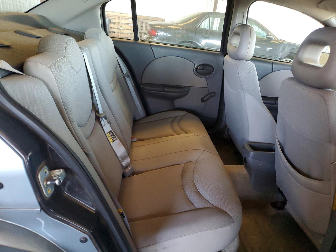 2003 SATURN ION