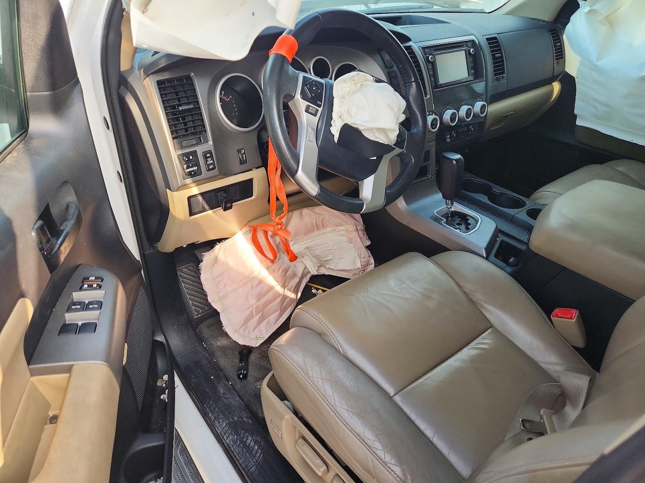 2016 TOYOTA SEQUOIA