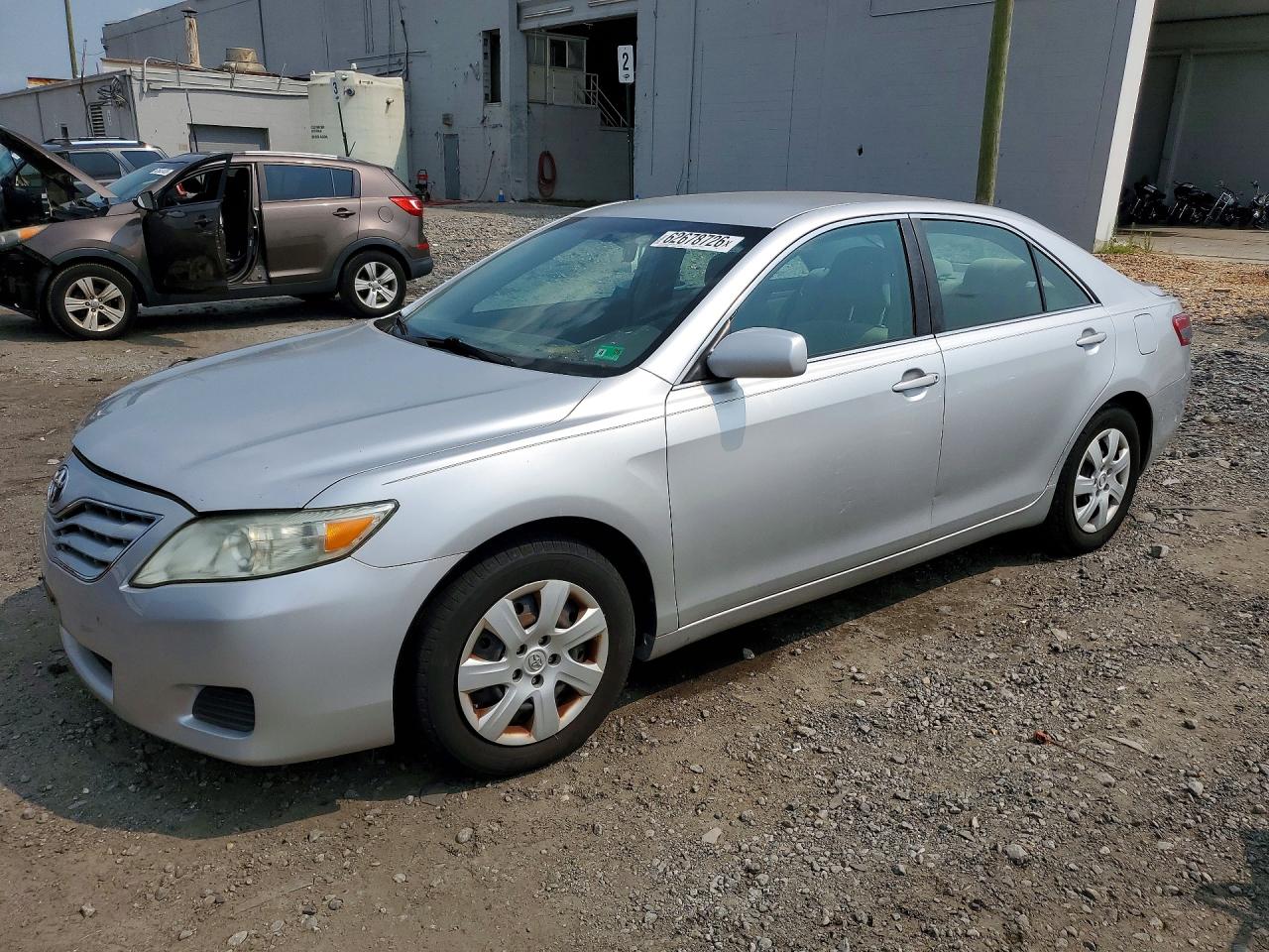2010 TOYOTA CAMRY