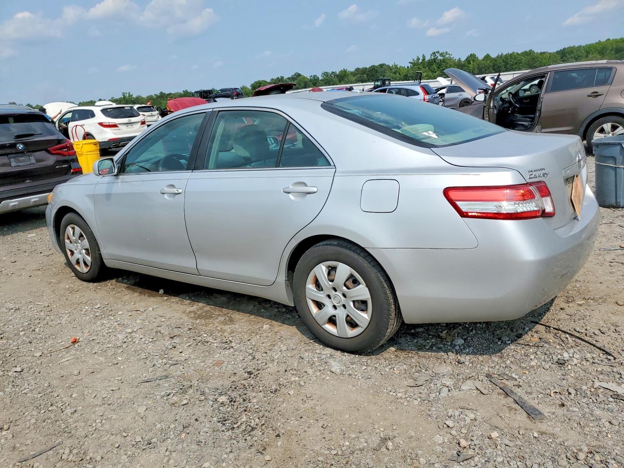 2010 TOYOTA CAMRY