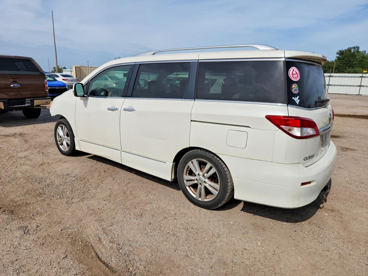 2012 NISSAN QUEST