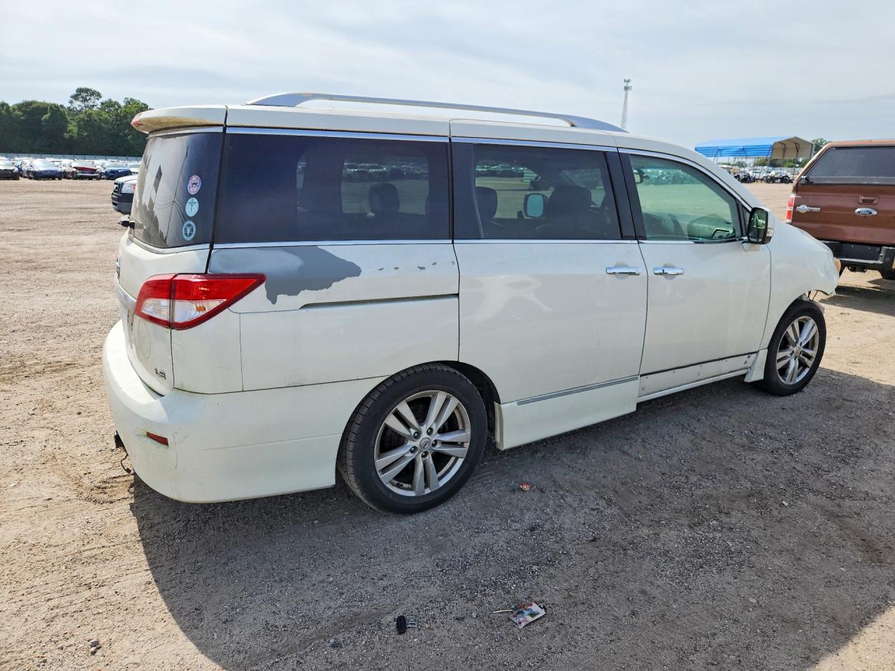2012 NISSAN QUEST