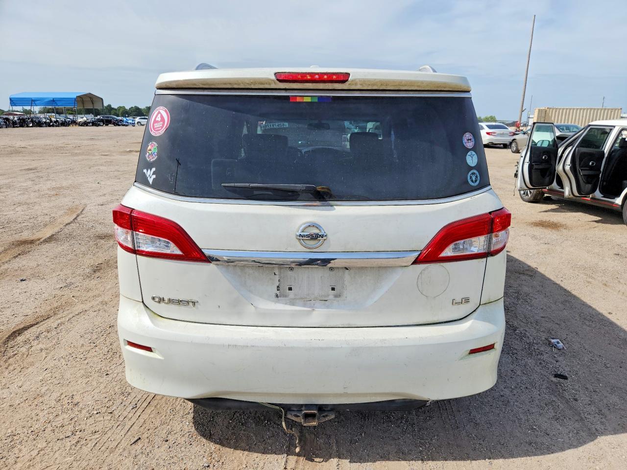 2012 NISSAN QUEST