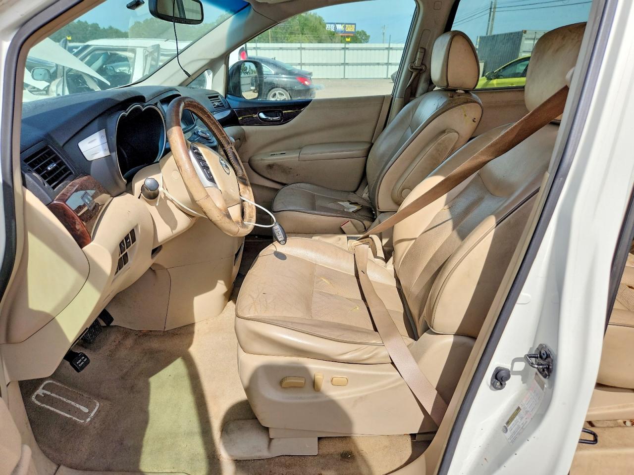 2012 NISSAN QUEST