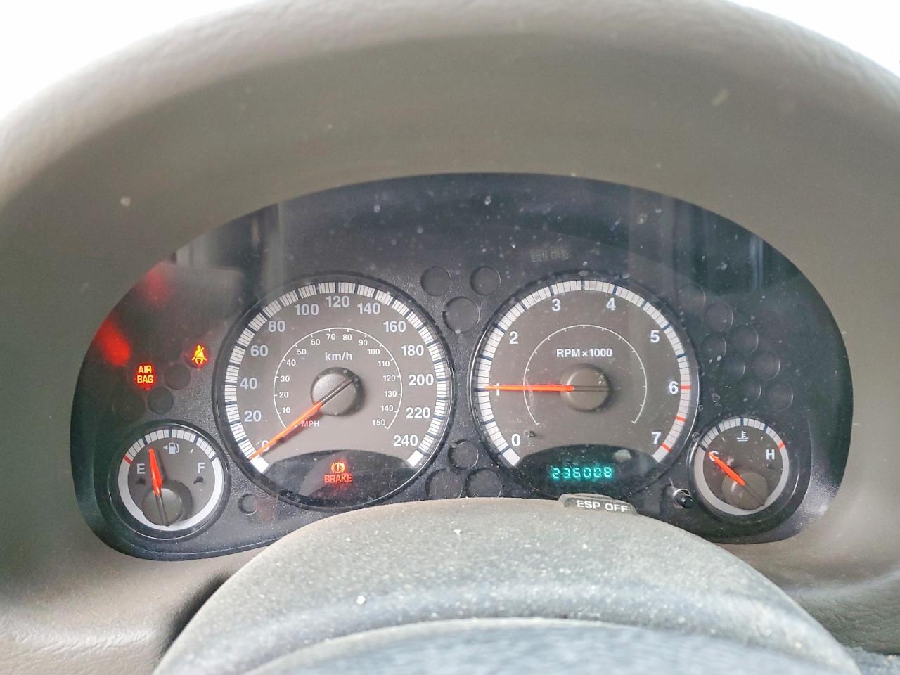 2006 JEEP LIBERTY