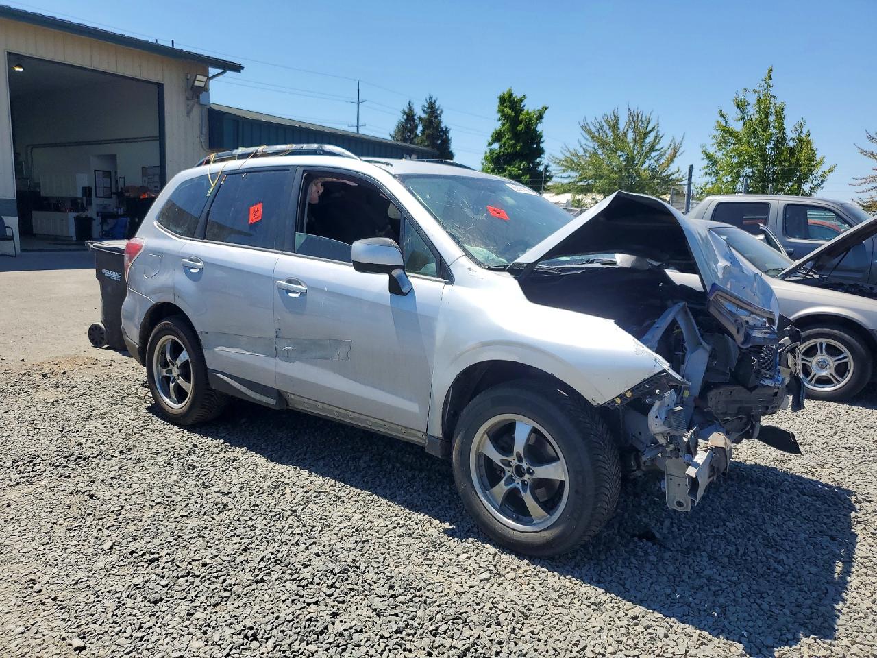 2016 SUBARU FORESTER