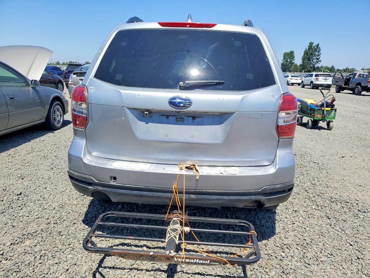 2016 SUBARU FORESTER