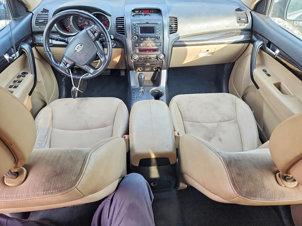 2011 KIA SORENTO