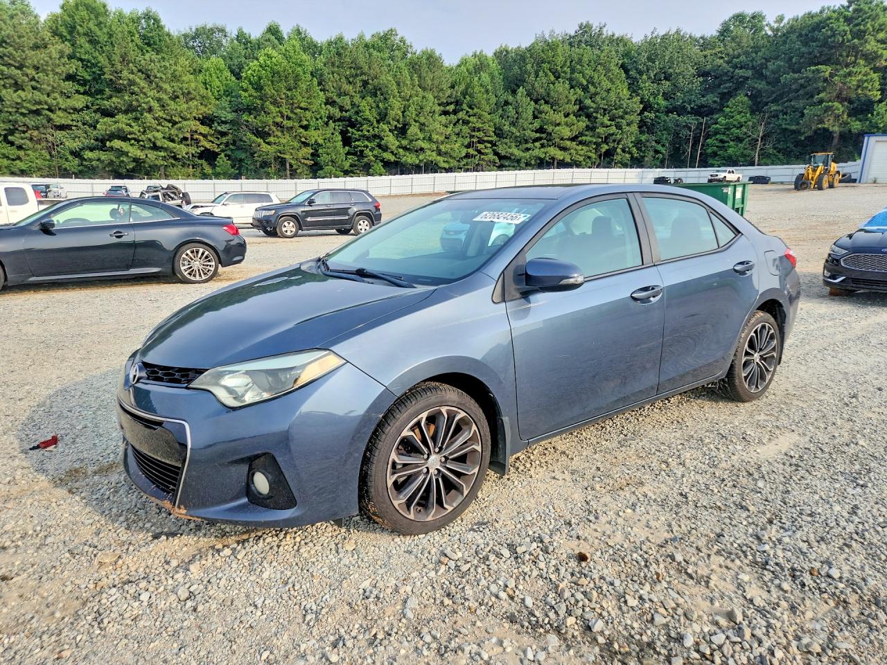 2015 TOYOTA COROLLA