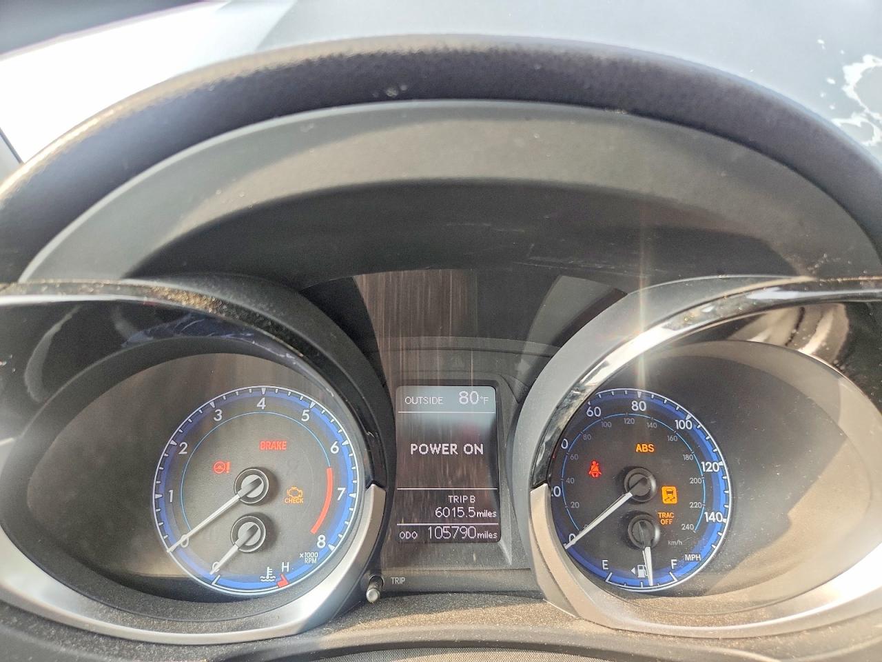 2015 TOYOTA COROLLA