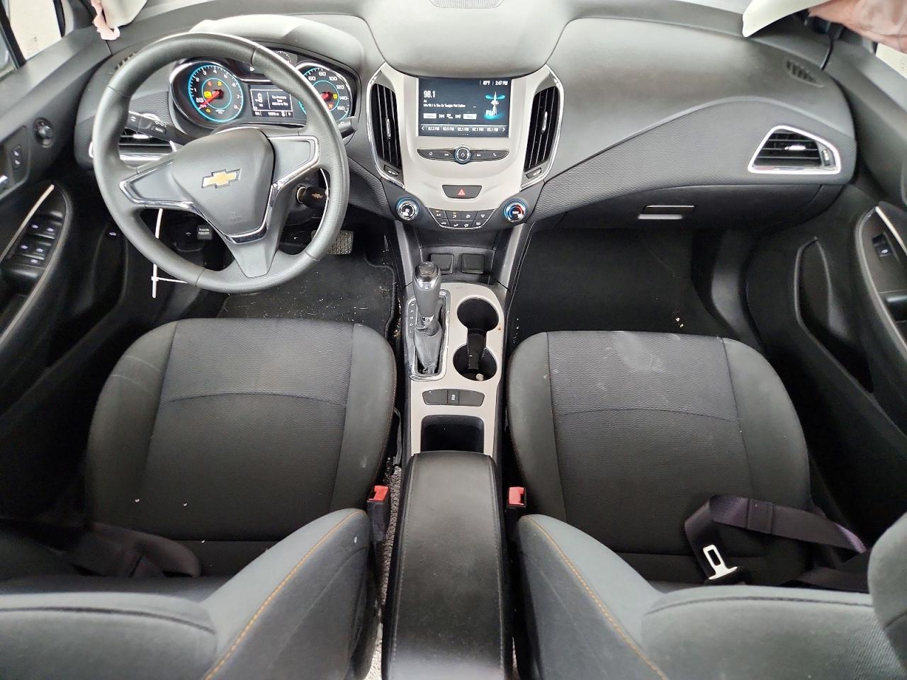 2017 CHEVROLET CRUZE