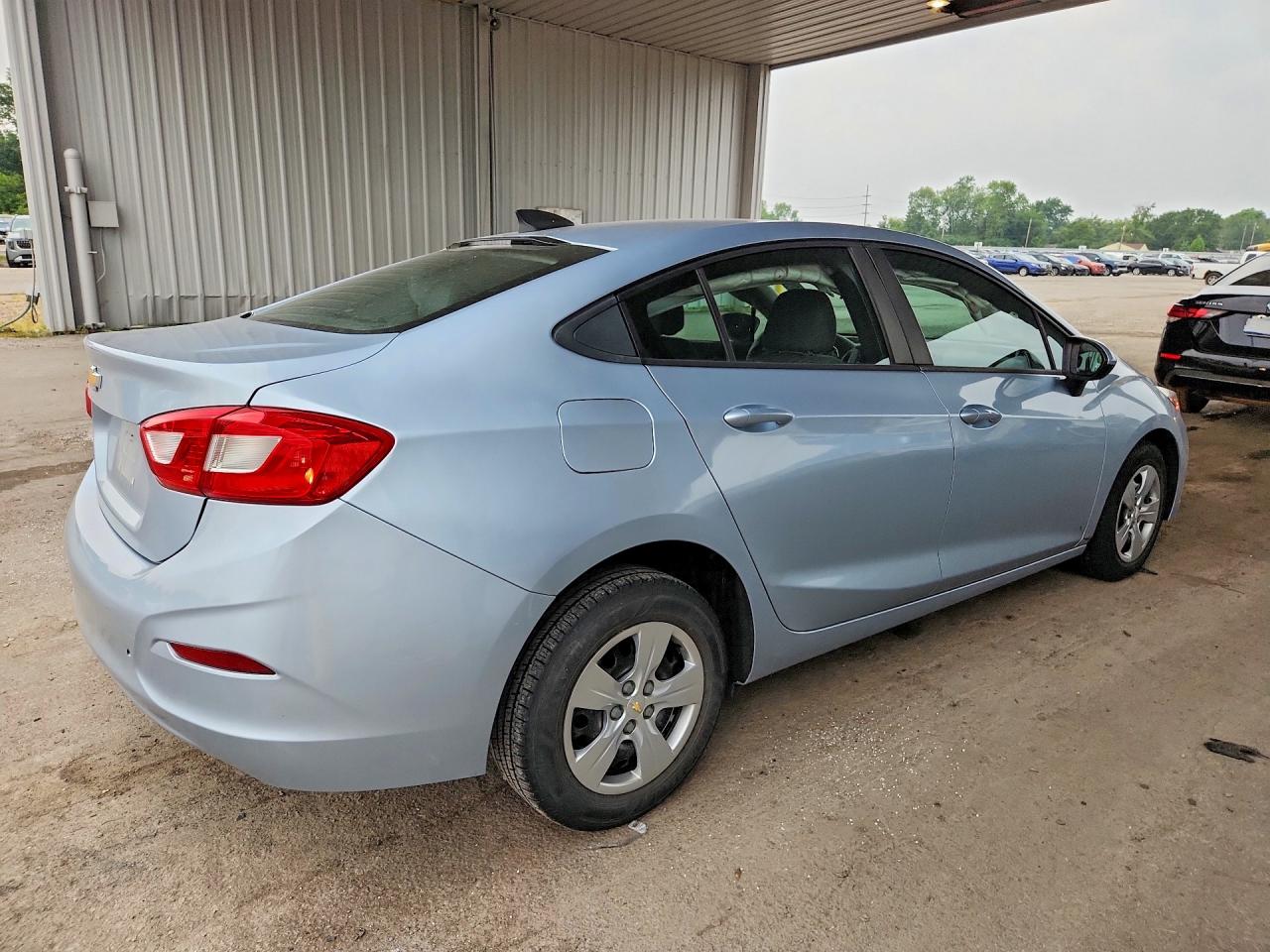 2017 CHEVROLET CRUZE
