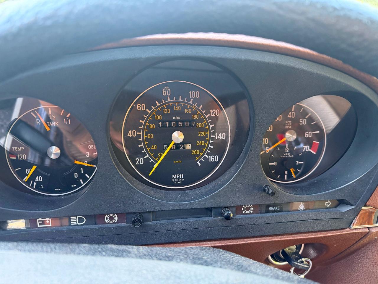 1979 MERCEDES-BENZ SL-CLASS